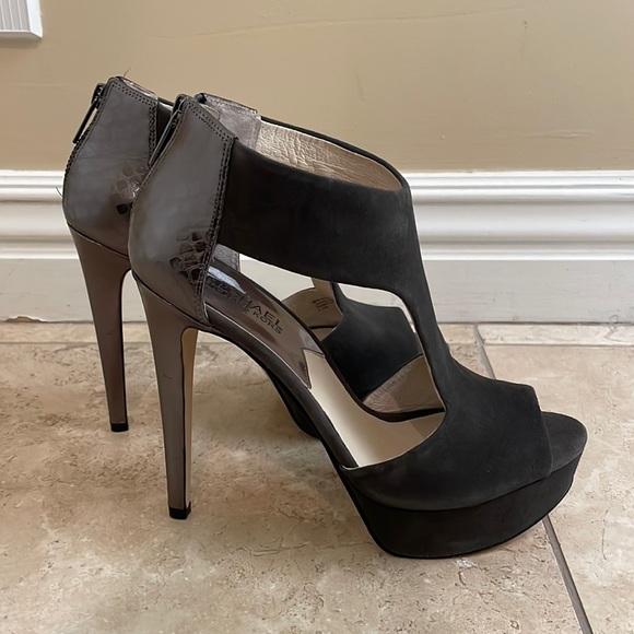 Michael Kors High Heels - Picture 1 of 8